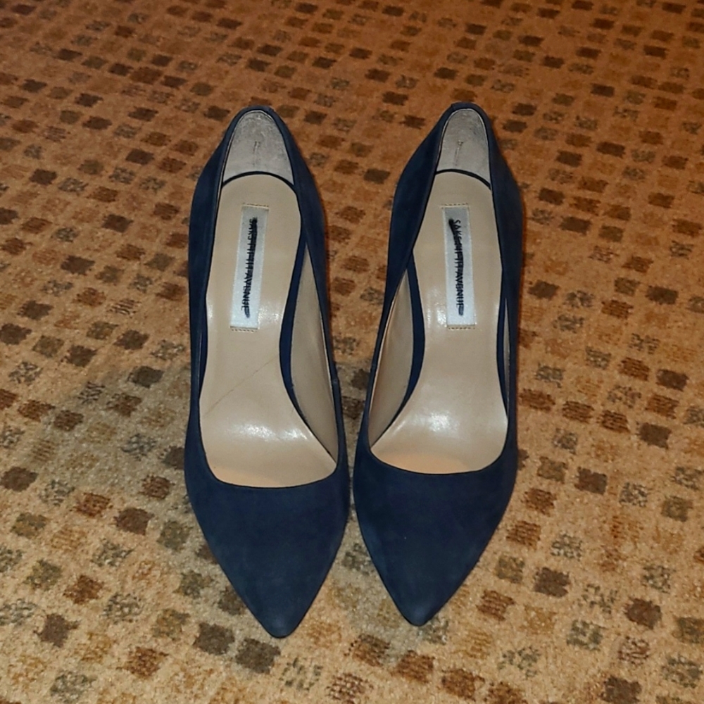 Saks fifth Avenue blue shoes